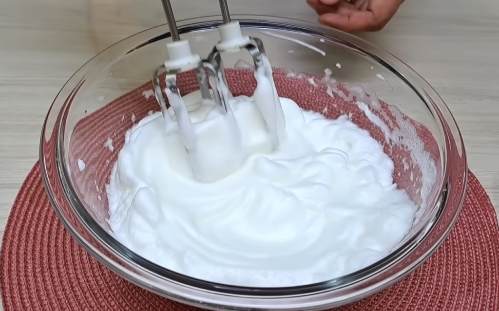 O Segredo do Bolo Brevidade de Maizena Fofinho: Receita Tradicional de Interior 2 Bolo Brevidade de maizena
