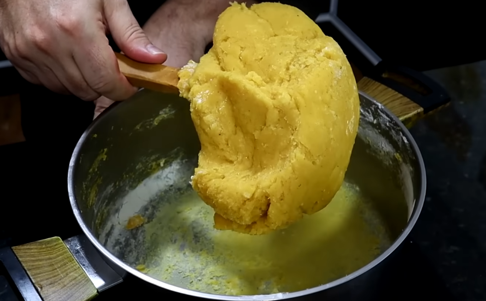 Coxinha Massa de Ouro